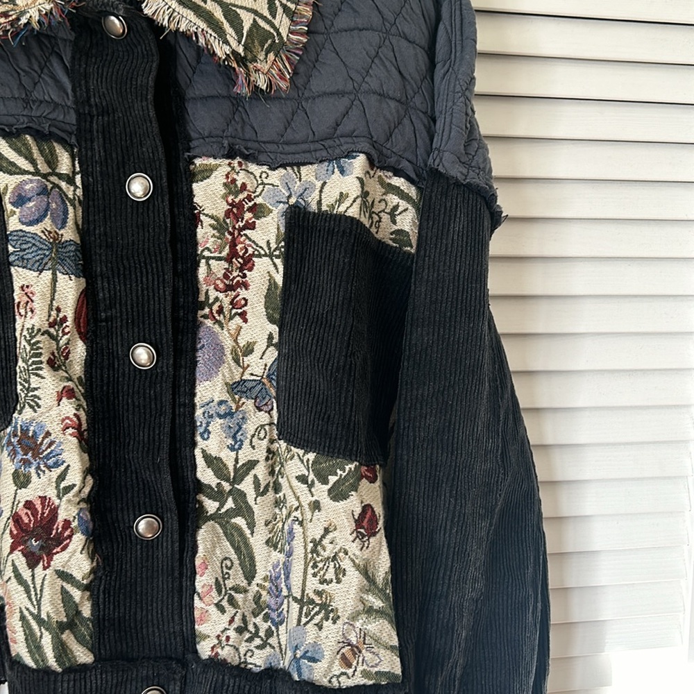 Boutique jacket - Picture 2 of 3